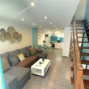  Holiday home 2br Luxurious Duplex In Puerto Rico
